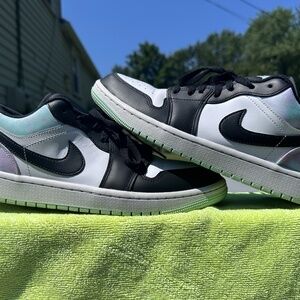 Nike Air Jordan 1 Low SE 'Tie-Dye' White Mint Foam Black Used Size 9 S spino-dam